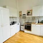City Apartment An Der Weser, City Nah, Netflix, Bis 7 Pers Daire Bremen