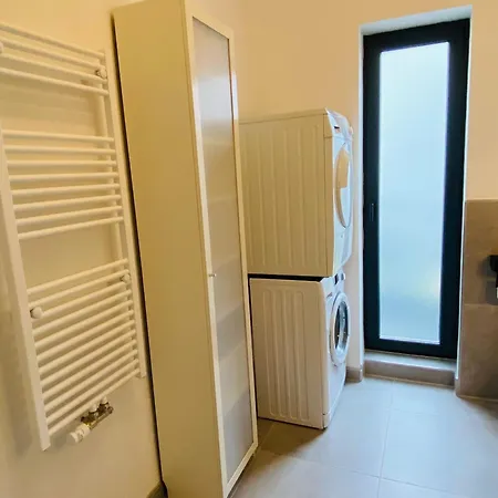 City Apartment An Der Weser, City Nah, Netflix, Bis 7 Pers דירה