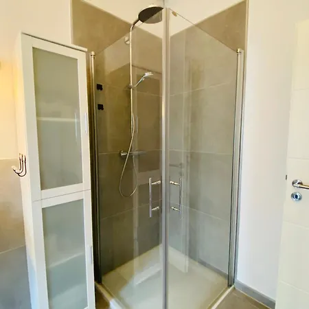 City Apartment An Der Weser, City Nah, Netflix, Bis 7 Pers * Bremen