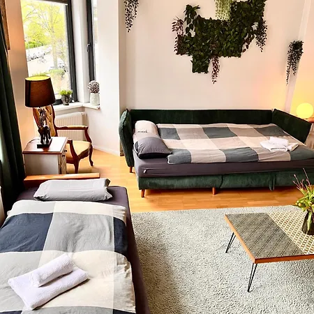 City Apartment An Der Weser, City Nah, Netflix, Bis 7 Pers דירה ברמן